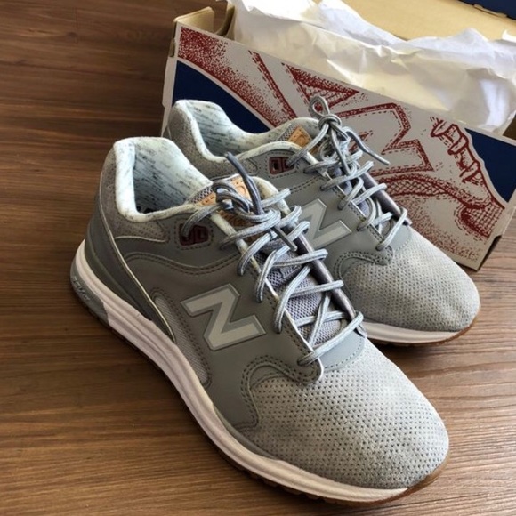 New Balance Sliver mink with gum sole - Picture 2 of 4